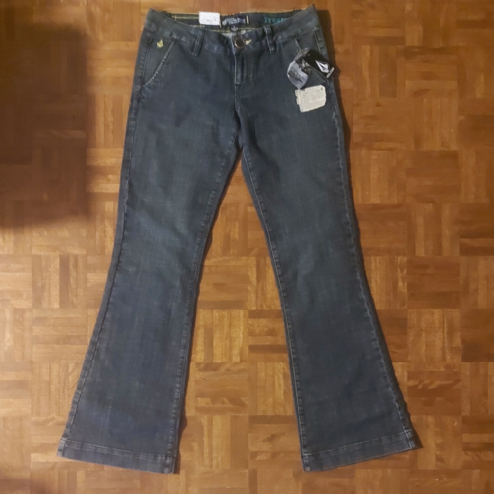 BRAND NEW W/TAGS Women's Volcom Dark Denim Jeans Boot Cut Trouser Coupe Pantalon